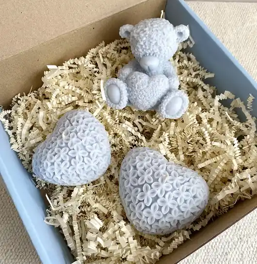 Zestaw prezentowy misiu, serca świece ekologiczne sojowe niebieskie Niska cena