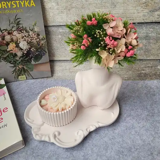Zestaw dekoracyjny "Kobieta-Kwiat" Szybka wysyłka