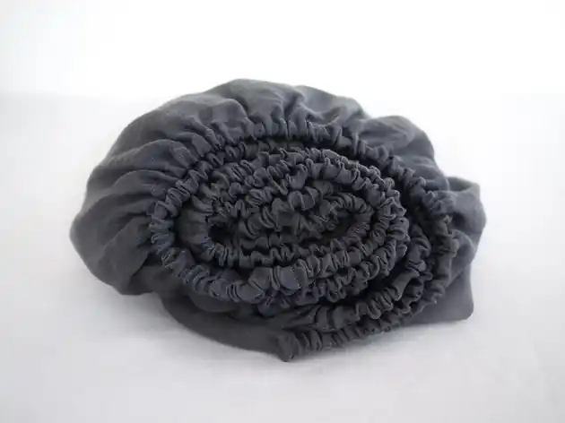 Łatwy zwrot Lniane Prześcieradło Z Gumką CHARCOAL