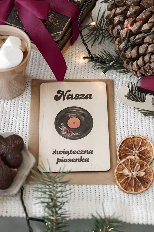 Winyl - nasza świąteczna piosenka - drewniana kartka Najlepsza cena