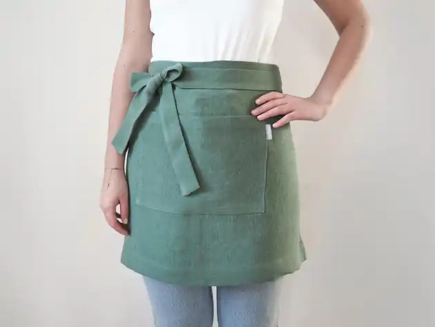 Niska cena Lniany fartuszek zapaska EUCALYPTUS GREEN