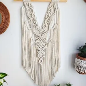 Zamów teraz Makrama boho wisząca na ścianę, naturalna.