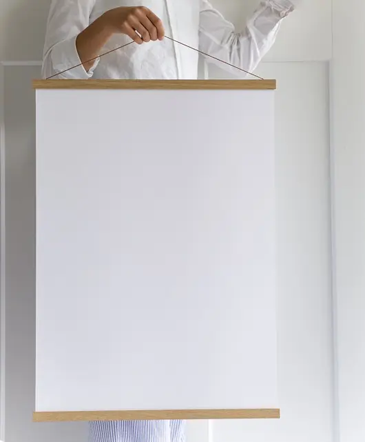 Wieszak dębowy na plakat 71 cm Sprawdź teraz
