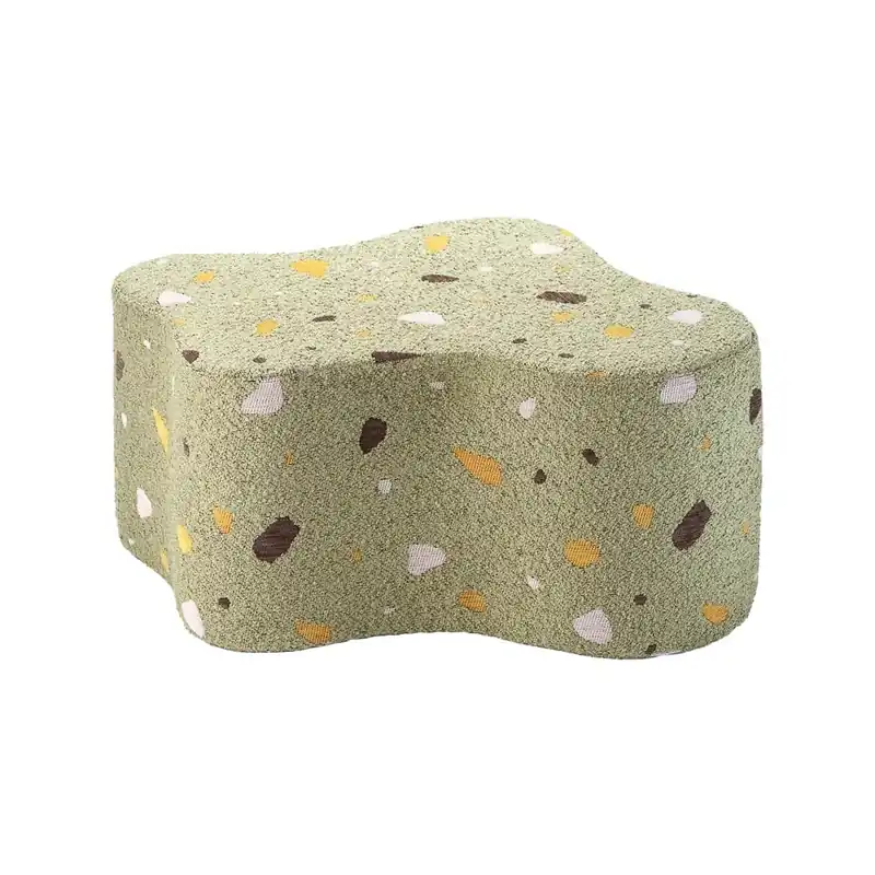 Do wyczerpania zapasów Zielony puf dziecięcy z materiału bouclé/z tkaniny szenilowej Terrazzo Cloud – Wigiwama Bonami