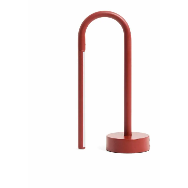 Oferta Czerwona metalowa lampa stołowa LED (wysokość 30 cm) Bow – Kave Home Bonami