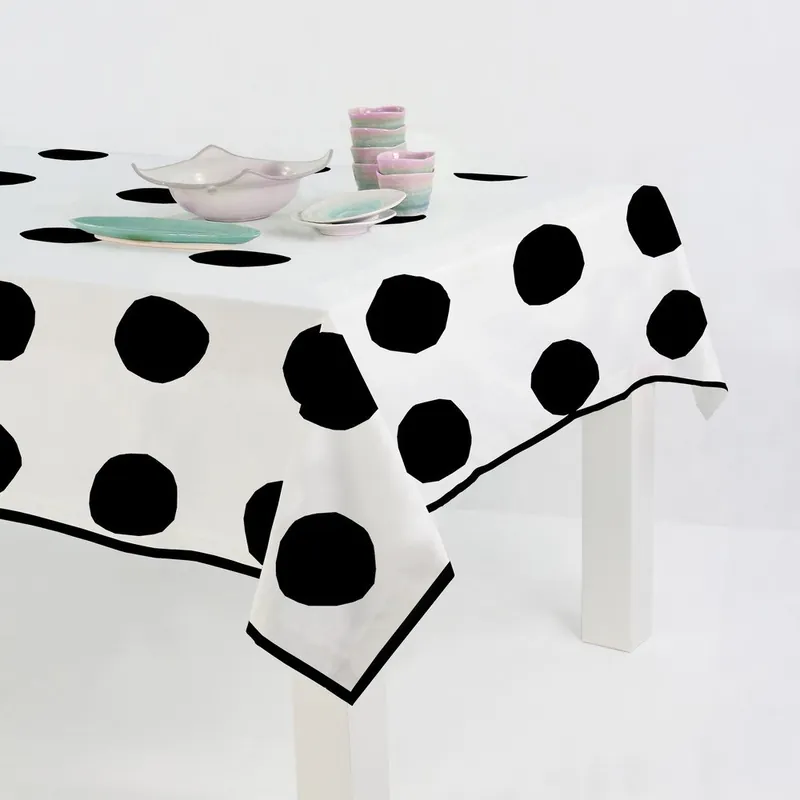 Obrus Dot, 140x225 cm Bonami Bezpieczna płatność