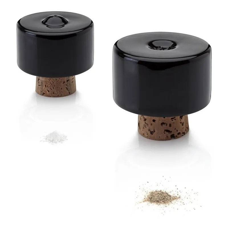 Szybka wysyłka Solniczka i pieprzniczka Shakers Black Bonami