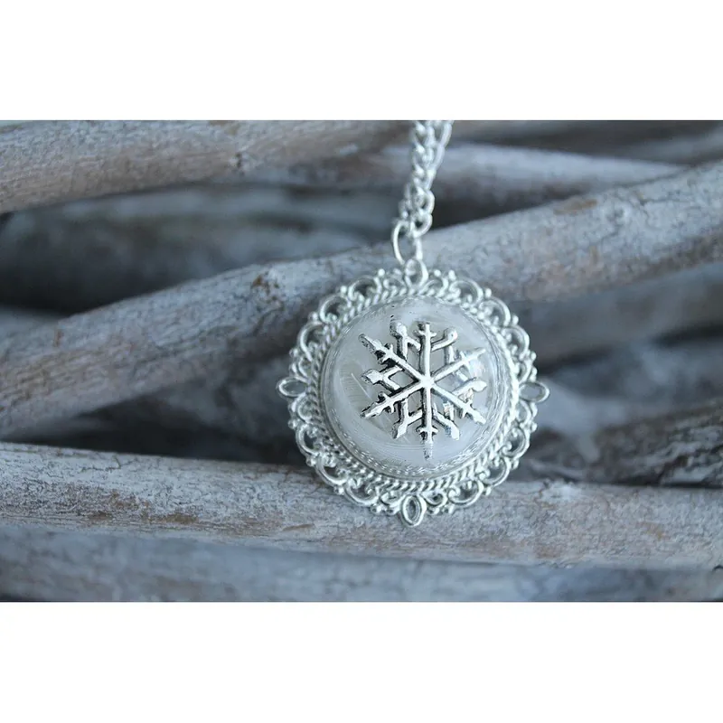 Zamów dziś Naszyjnik Winter Glass Bonami