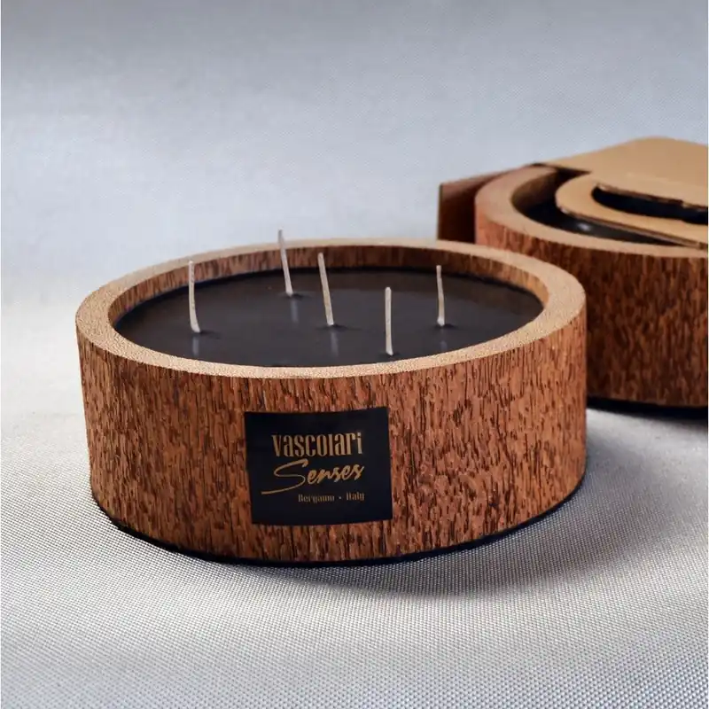 Palmowa świeczka Legno Round o zapachu lilii wodnej, 80 godz. Bonami Rabat