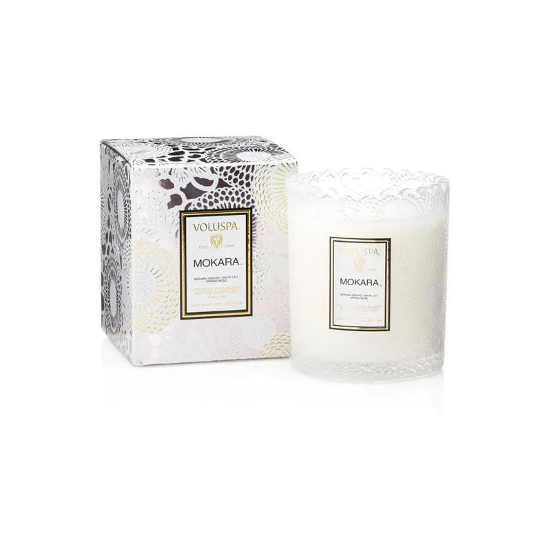 Świeczka o zapachu białej lilii, orchidei i mchu Voluspa Limited Edition, 50 godz. Bonami Obniżka ceny