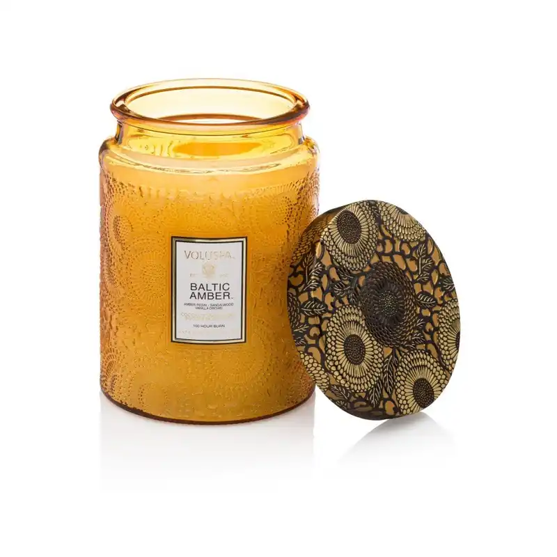 Świeczka o zapachu żywicy, wanilii, orchidei i sandałowca Voluspa Limited Edition, 100 godz. Bonami Oferta czasowa