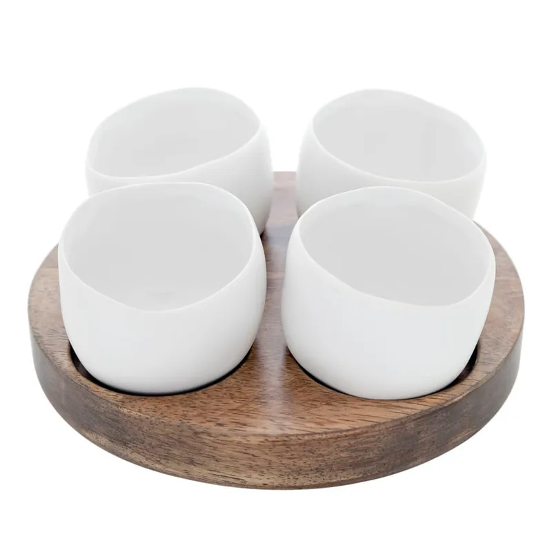 Komplet 4 misek i drewnianej deski do krojenia Cosy & Trendy Bao Bonami Oferta limitowana